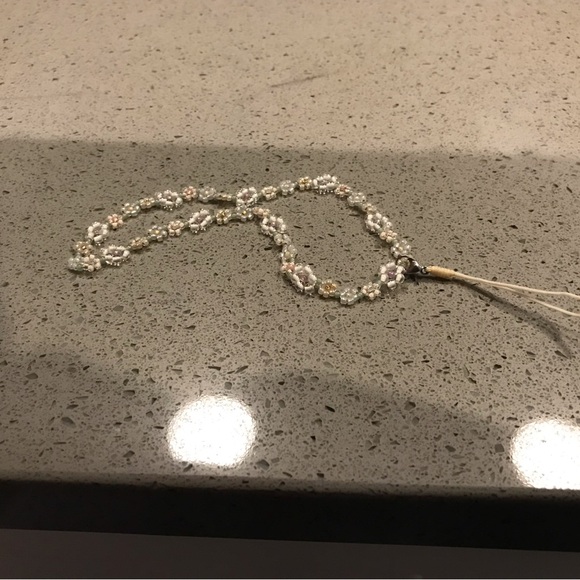 Handmade Flower Beaded Phone Charm - Anti Theft Strap-Hands- free - Picture 5 of 5